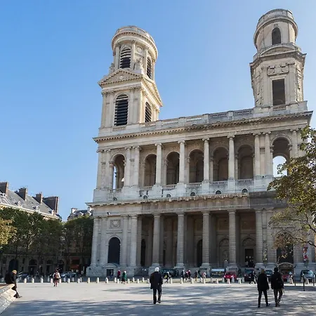 Rue Bonaparte Ii By Onefinestay
